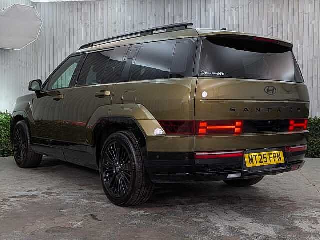 Hyundai Santa Fe 1.6 T-GDi 13.8kWh Calligraphy Auto 4WD Euro 6 (s/s) 5dr (7Seat)