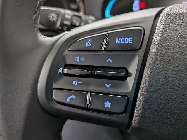 Hyundai I10 1.0 Advance Euro 6 (s/s) 5dr Atlas White