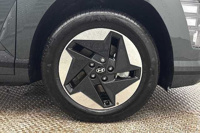 Hyundai TUCSON 1.6 T-GDi 13.8kWh N Line Auto Euro 6 (s/s) 5dr Red