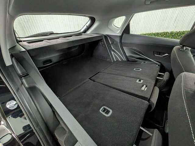 Hyundai KONA 65.4kWh Advance Auto 5dr