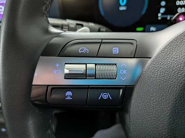 Hyundai KONA 65.4kWh Advance Auto 5dr