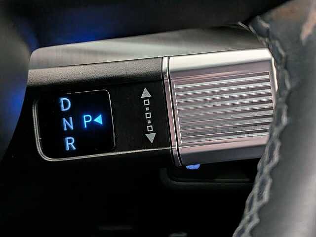 Hyundai KONA 65.4kWh Advance Auto 5dr