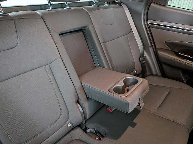 Hyundai TUCSON 1.6 T-GDi MHEV SE Connect DCT Euro 6 (s/s) 5dr