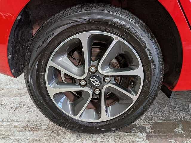 Hyundai i10 1.2 Premium Auto Euro 6 5dr