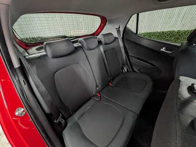 Hyundai i10 1.2 Premium Auto Euro 6 5dr