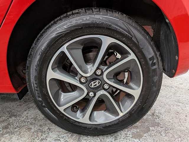 Hyundai i10 1.2 Premium Auto Euro 6 5dr