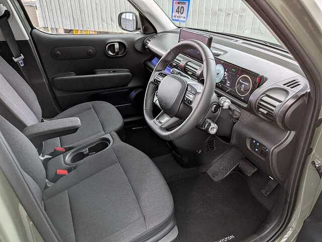 Hyundai INSTER Long Range 49kWh 02 Auto 5dr