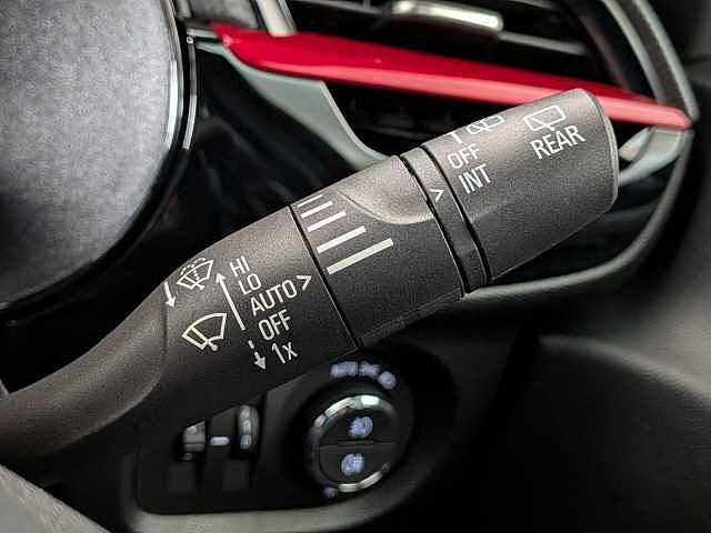 Vauxhall CORSA 1.2 Turbo SRi Nav Premium Euro 6 (s/s) 5dr Hot Red