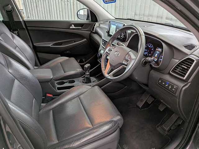 Hyundai TUCSON 1.6 GDi Premium Euro 6 (s/s) 5dr