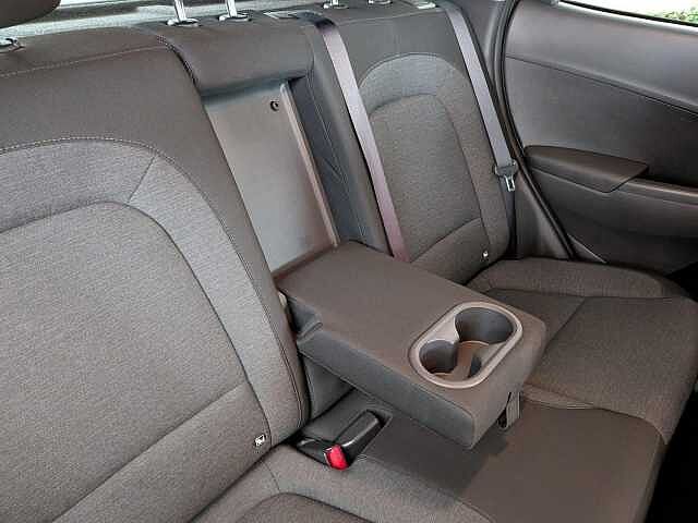 Hyundai KONA 39kWh Premium Auto 5dr (10.5kW Charger)