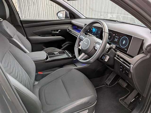 Hyundai TUCSON 1.6T Hybrid Black Line Auto Euro 6 (s/s) 5dr Ecotronic Grey